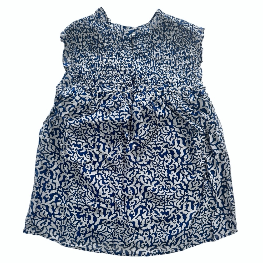 Vineyard Vines Geo Smocked Sleeveless Top - Picture 8 of 16